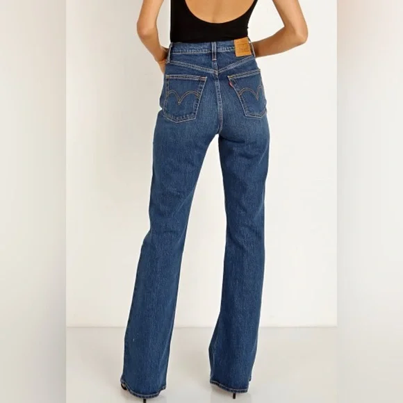 Levi’s Jeans - Picture 2 of 5